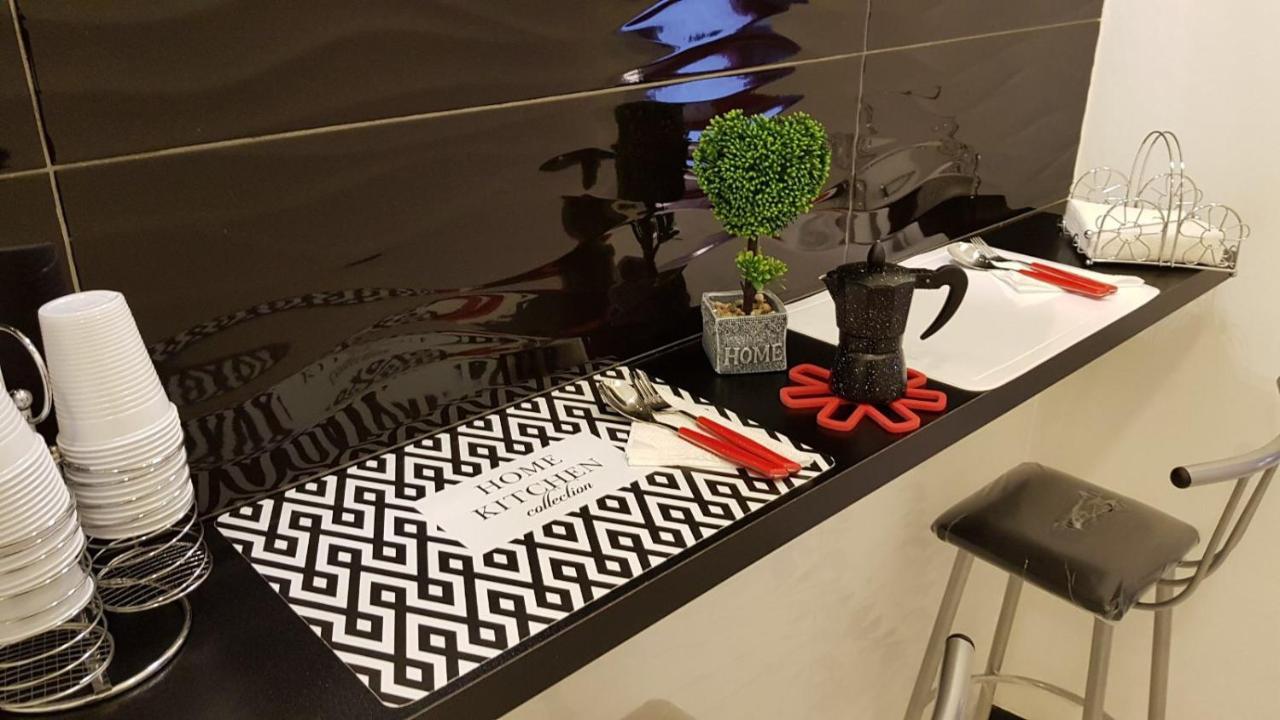 Heart Of Naples Apartment Luaran gambar